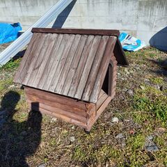 中古犬 小屋 　中型犬用　 木製 アイリスオーヤマ LGK-750の画像