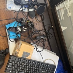 アイリスオーヤマ　　モニター　その他周辺機器の画像