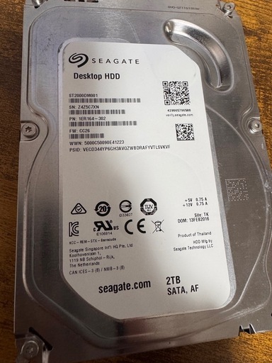 SEAGATE HDD 2TB (つーじー) 小禄のPCパーツの中古あげます・譲ります