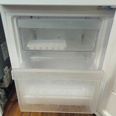 ✨️ジモティー割引✨️【ジャングルジャングル堺初芝店】　6ヶ月保証付き!!!　Haier　冷蔵庫　OBBR-121A　2023年製　　堺市（東区　西区　北区　南区　堺区　美原区）高石市　泉大津市　忠岡町　和泉市　松原市　大阪狭山市の画像