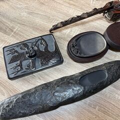 硯２点・平大型文鎮・香炉型矢立　をまとめてお売りしますの画像