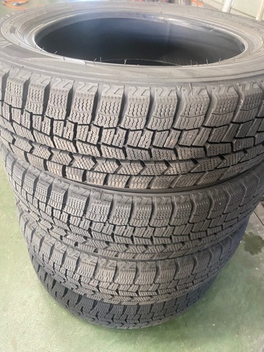 【取引中
】スタッドレスタイヤ 155/65R14