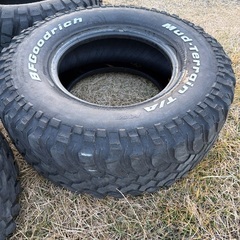 BFグッドリッチ　中古　マッドタイヤ　LT305/70R16 の画像