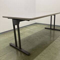 値下げ　ミーティングテーブル　オフィステーブル　中古品　1800＊900＊700　オフィス家具　作業台の画像