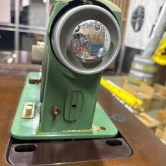 アンティーク ミシンの画像