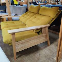 【愛品倶楽部柏店】マルイチセーリング MARUICHI 2人掛けリクライニングラブソファ PLAT 幅130cm 無垢材アームの画像