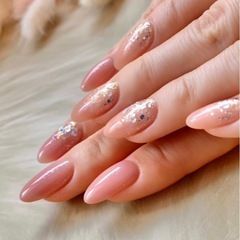 ネイルモデルの画像