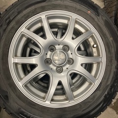 30プリウス　スタッドレス4本の画像