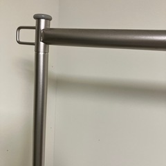ハンガーラックの画像
