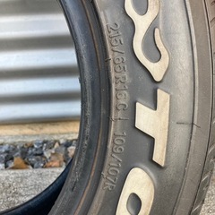 TOYOタイヤの画像