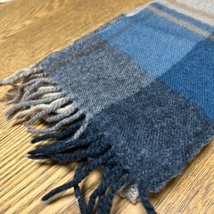 【お渡し先決まりました】寒色系マフラーの画像