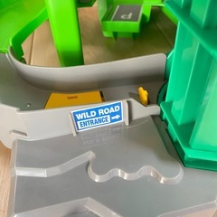 トミカ ツインコースやまみちドライブ 子供 
おもちゃの画像