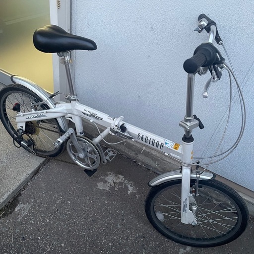 美品2台セット 折りたたみ自転車 シルバーとグレー 長野埼玉群馬手渡し無料有 折り畳み自転車】20インチ CARIBOU (わわや) 長野の折りたたみ自転車の