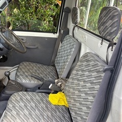 値下げ‼️ハイゼットトラック28万‼️                  5速　2WD  パワステ　エアコン                           車検2年付き‼️早い者勝ち‼️の画像