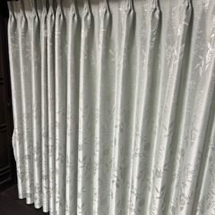 カーテン　の画像