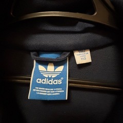 アディダス　ジャージの画像