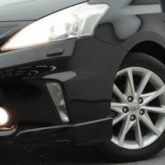 燃費という安心を、広さと一緒に。プリウスαの画像