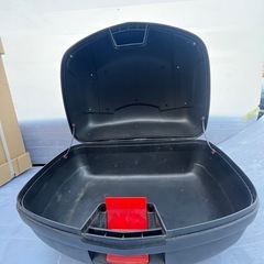 リアボックス　中古品　スクーター　バイク用品の画像