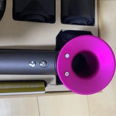 Dyson ドライヤーの画像