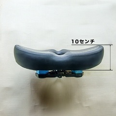 お尻楽ちんママチャリ推奨！Generic 特大自転車サドル テールライト付きの画像