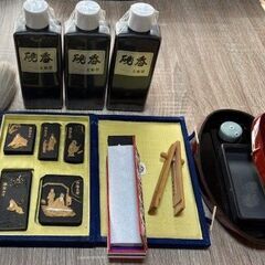 古墨・墨汁・硯・筆・墨バサミ　を纏めてお売りしますの画像