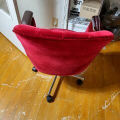 雀荘で使ってた椅子の画像