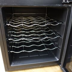 ガラス 照明付き SISワインセラー 家庭用 2ドア ワインセラー BCW-69DD ペルチェ方式 24本 エキスパート藤沢辻堂店の画像