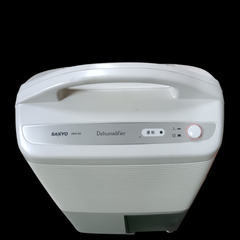 ●(美品)SANYO 除湿機 SDH‐56の画像