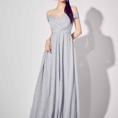 新品未使用 JEWELS ドレスの画像