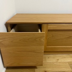 テレビ台の画像