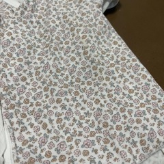 花柄の長肌着、短肌着各2枚50-60の画像