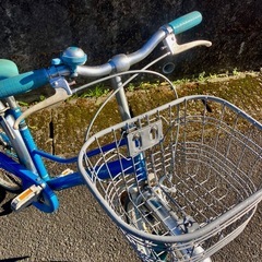 お取引感謝【練習用に】２４インチ・子供車・変速無し・ライト割れあり・中古の画像