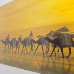 【わけあり未使用品】平山郁夫　額装複製アートポスター ＜流沙浄土変＞ オフセット印刷画　シルクロード夕焼け　巾683mm　高さ534mm　厚15mm　※異物の混入あり　【非対面取引です】　　　の画像