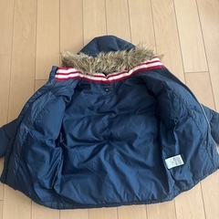 TOMMY HILFIGER  ダウンコート　サイズ6T 　120センチの画像