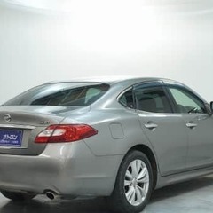 静かさの中にある、力。高級セダンの本格、フーガ。の画像