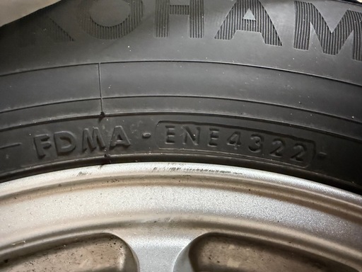 アルファード30後期ヨコハマiG60 205/65R16 スタッドレス ホイール