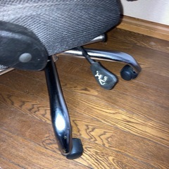 オフィスチェア　オットマン付きの画像