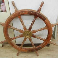 操舵輪　インテリア用品の画像