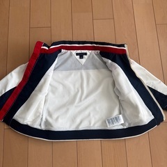 TOMMY HILFIGERジップアップジャケットの画像