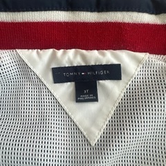 TOMMY HILFIGERジップアップジャケットの画像