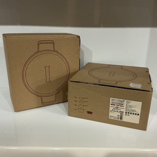 1個￥5,940-?未使用品✨無印良品✏️両手鍋•蓋付き•20cm底の厚さ2.0mm内径20cm満水容量2.9L取扱説明書付き❣️シル