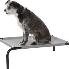 新品　複数在庫　Amazon Basics　ペットベッド 脚つきコット型 メッシュ 71 x 53 x 18cm XSサイズ グレーの画像