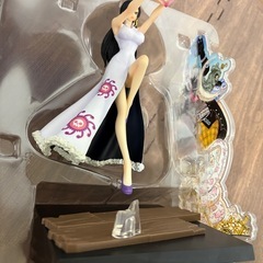 ワンピース ハンコック フィギュアの画像