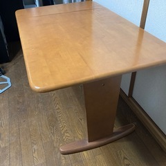 テーブル　作業台にも？の画像