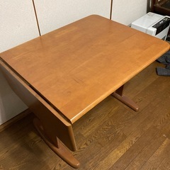 テーブル　作業台にも？の画像