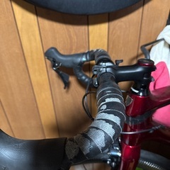 エモンダ SL6 2019年モデル カスタム多数の画像