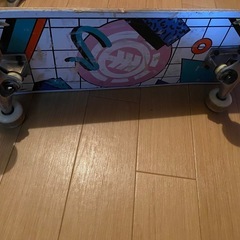 スケボーの画像