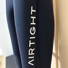 セミドライウェットスーツの画像