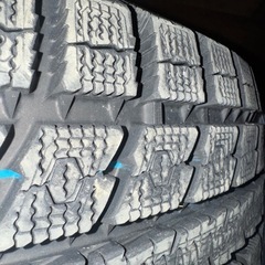 265/60/18  バリ目　スタッドレス　TOYOの画像