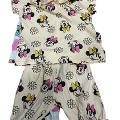 90cm ベビー服 パジャマ ディズニー  上下3点の画像